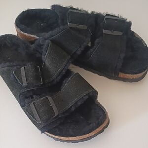 Birkenstock Arizona Suede Shearling Sandals - Black Size 38 7 - 7.5 Narrow